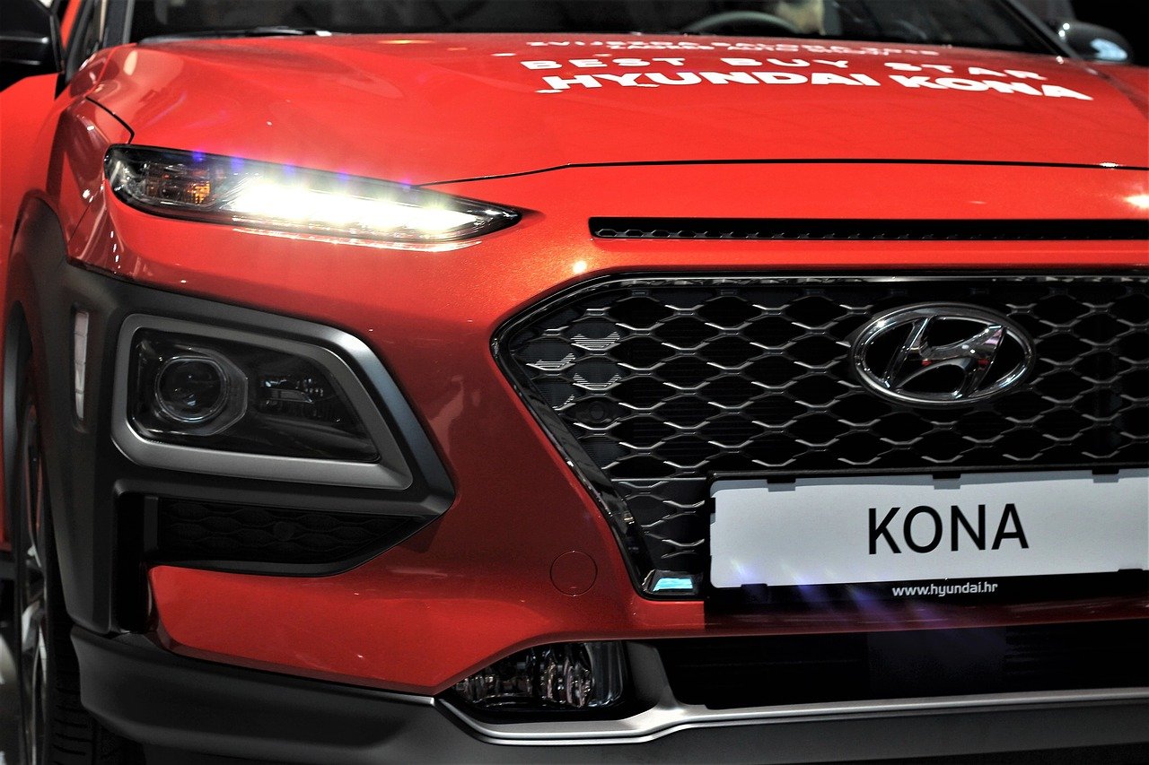 Hyundai Kona Restiling: Recensione