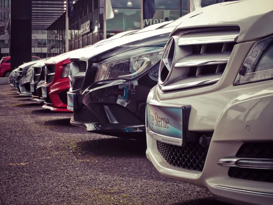 L’automobile fa ancora parte della nostra quotidianità: ecco perché sceglierla bene conta più che mai